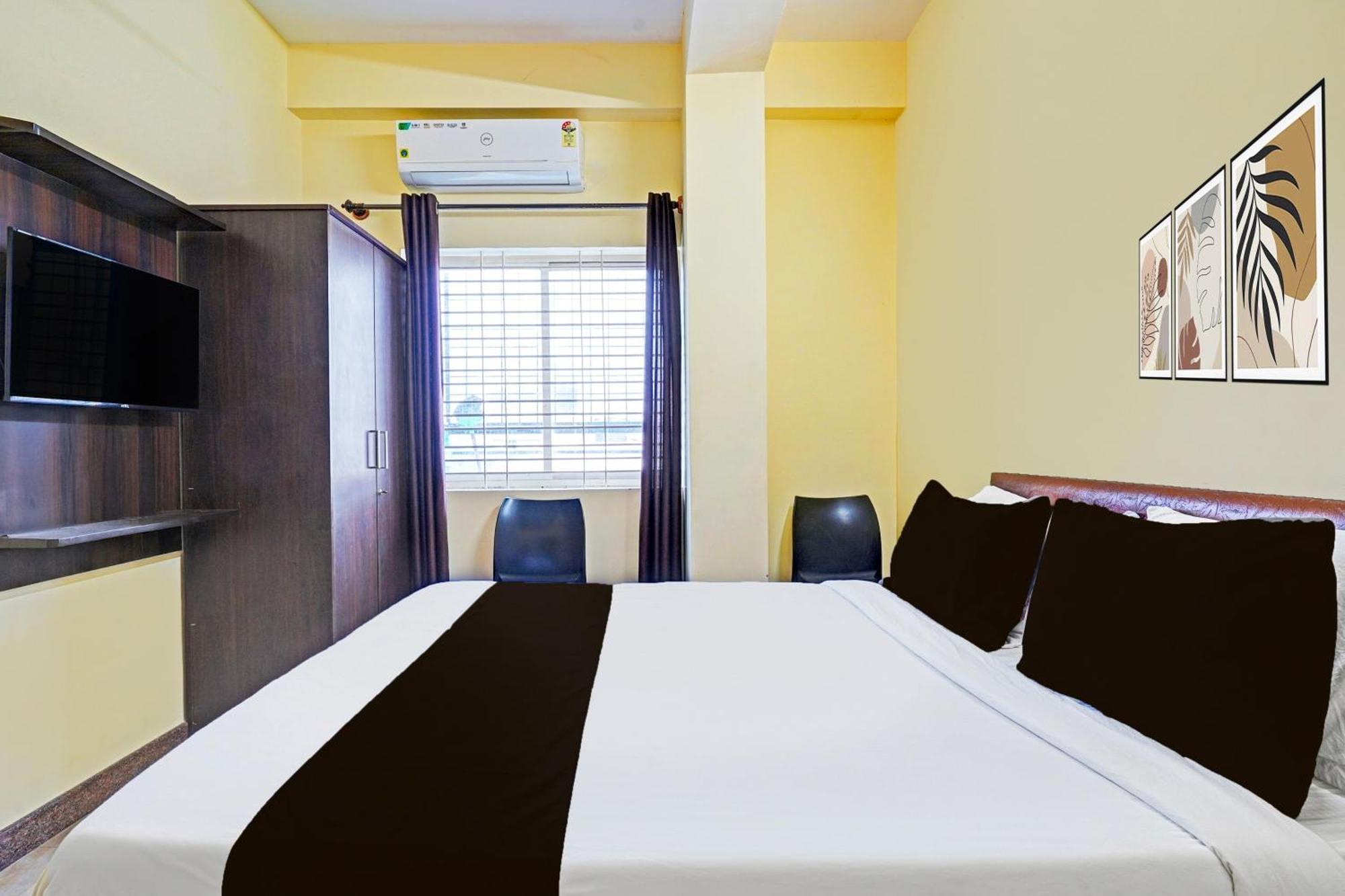 Super Hotel O Srigandhakavalu Formerly Chamundeshwari Lodging Jālahalli Kültér fotó