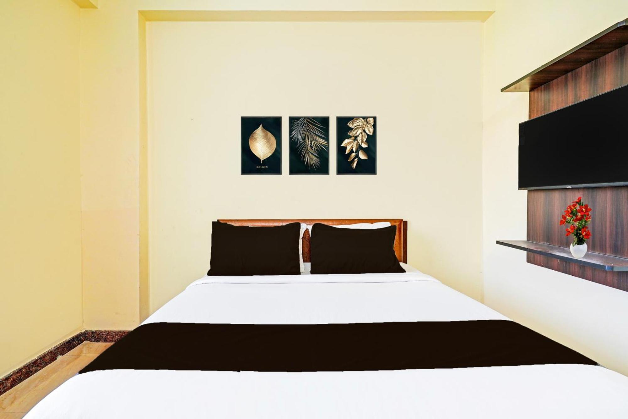 Super Hotel O Srigandhakavalu Formerly Chamundeshwari Lodging Jālahalli Kültér fotó