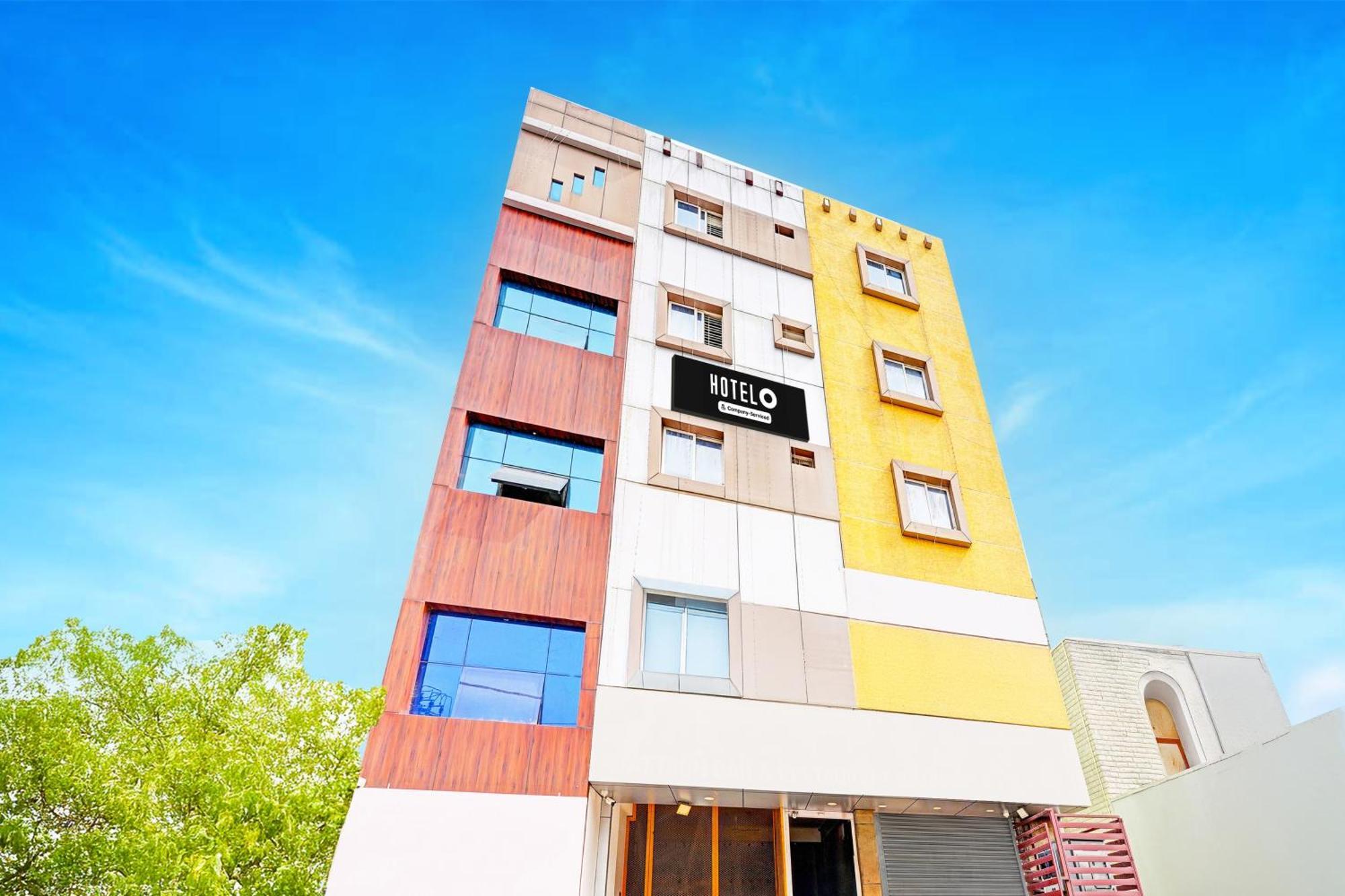 Super Hotel O Srigandhakavalu Formerly Chamundeshwari Lodging Jālahalli Kültér fotó